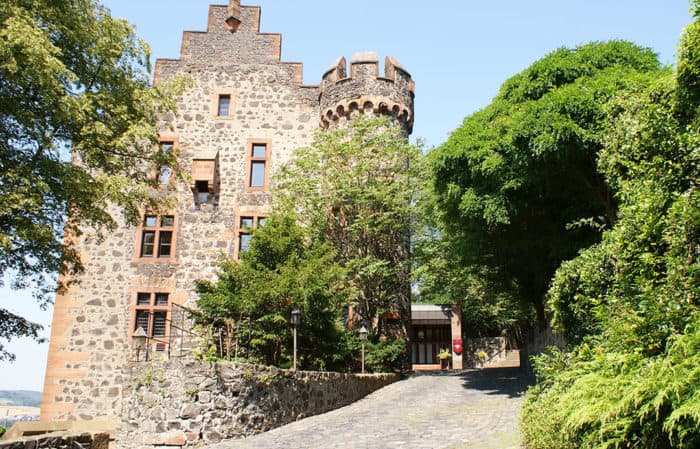 Tagen wie zu Ritterszeiten im Hotel Burg Staufenberg