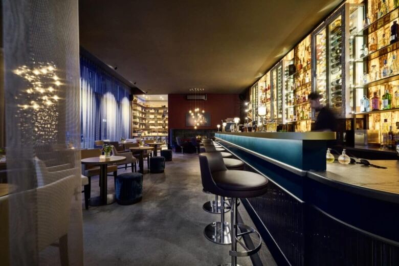 Neue Bar in der HafenCity: Falco’s Bar begeistert mit Stil und Genuss
