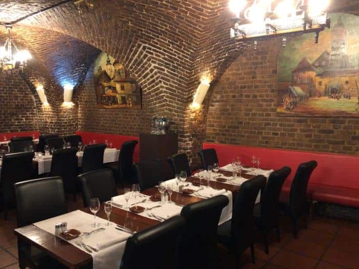 Restaurant Mederrano in Köln: Speisen in historischer Umgebung